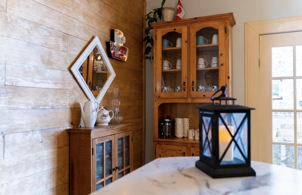 The Maple Inn Parrsboro 外观 照片